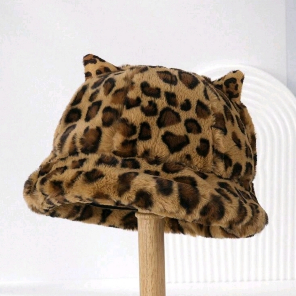 Animal Print Faux Fur Winter Hat.